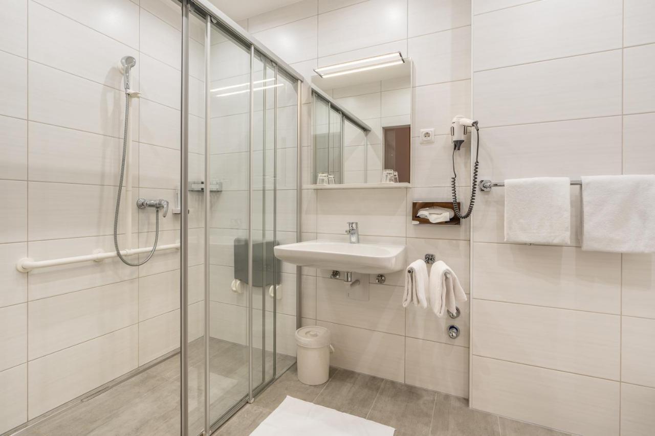 Hotel Kern Buam Γκρατς Εξωτερικό φωτογραφία